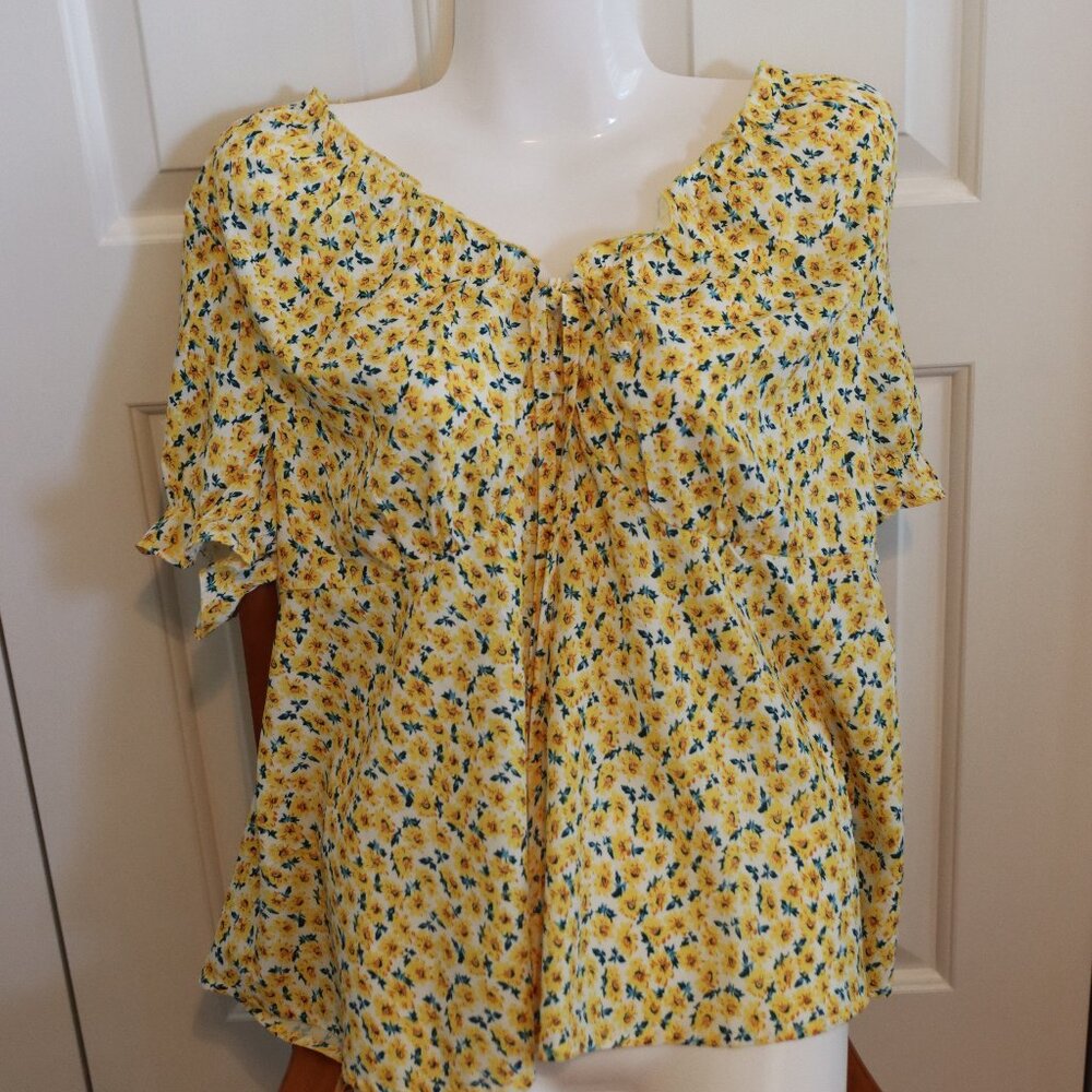 Leasty Curve Summer Flowy Lightweight Floral Print Blouse Plus Size 0X Casual